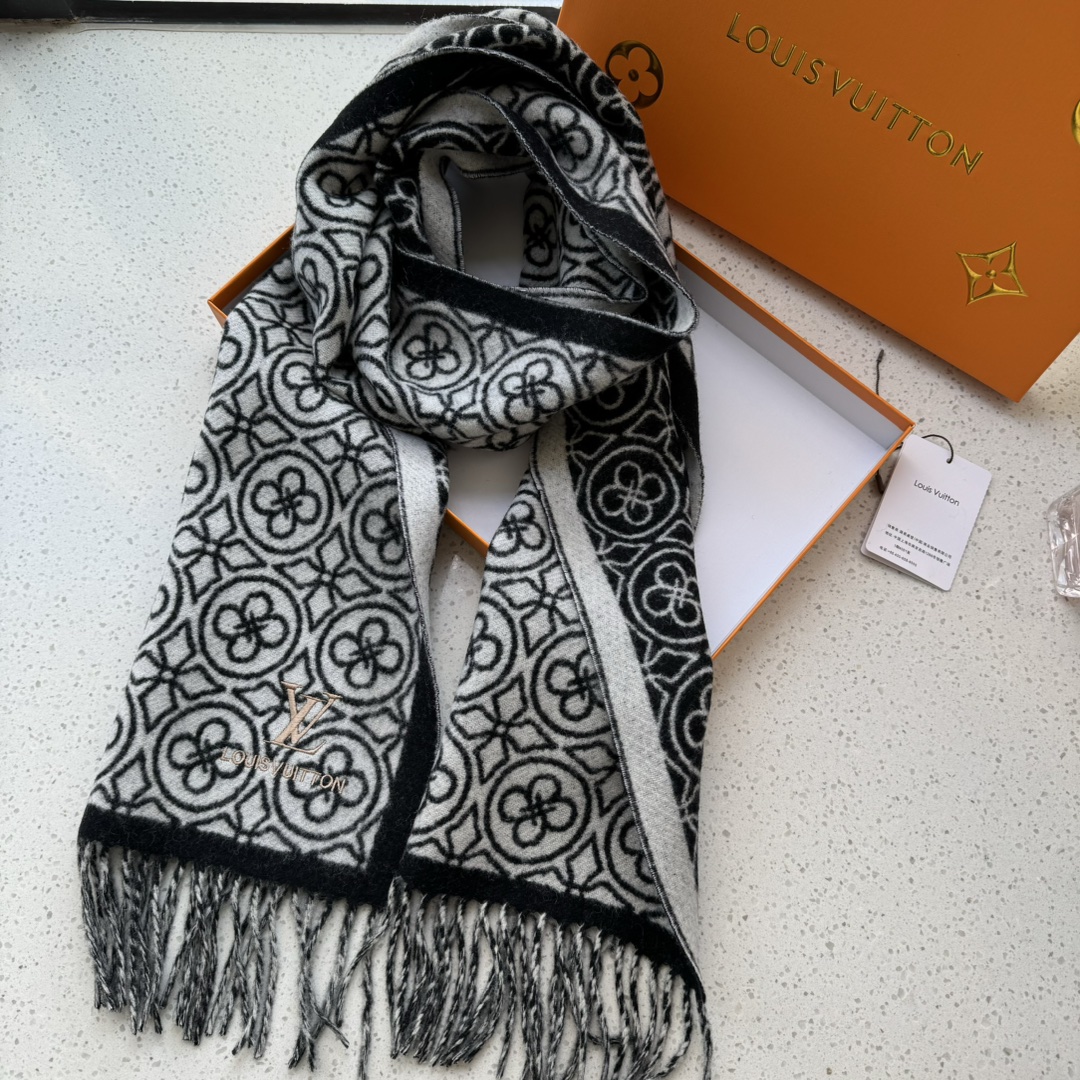 LV Medallion Scarves